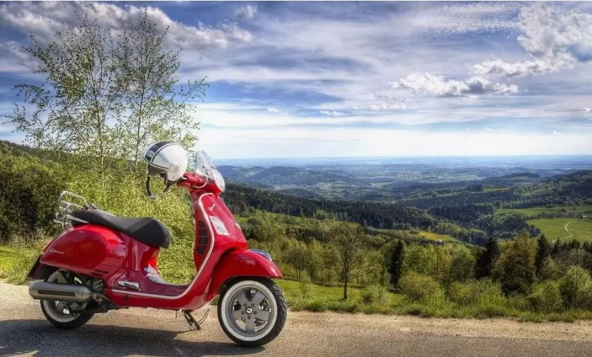 scooter touring Bali